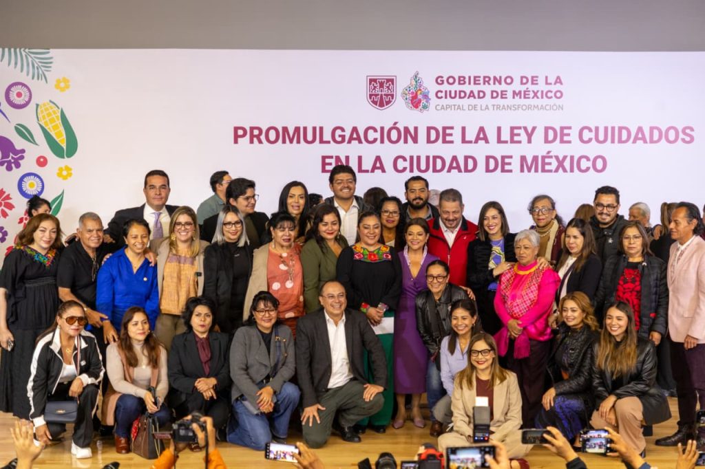 Morena Ciudad de México celebra la promulgación de la Ley del Sistema Público de Cuidados, una conquista histórica para las mujeres y el pueblo de la capital