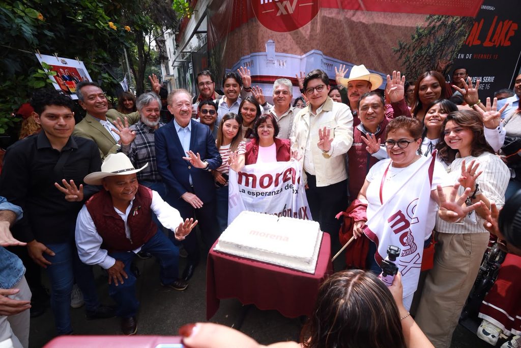 Militantes de Morena conmemoran sus primeros XV años de unidad, trabajo y lucha